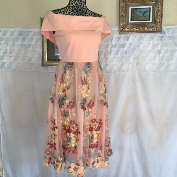 Gianni Bini Laura Floral off the shoulder Dress A25004 - Picture 8 of 14